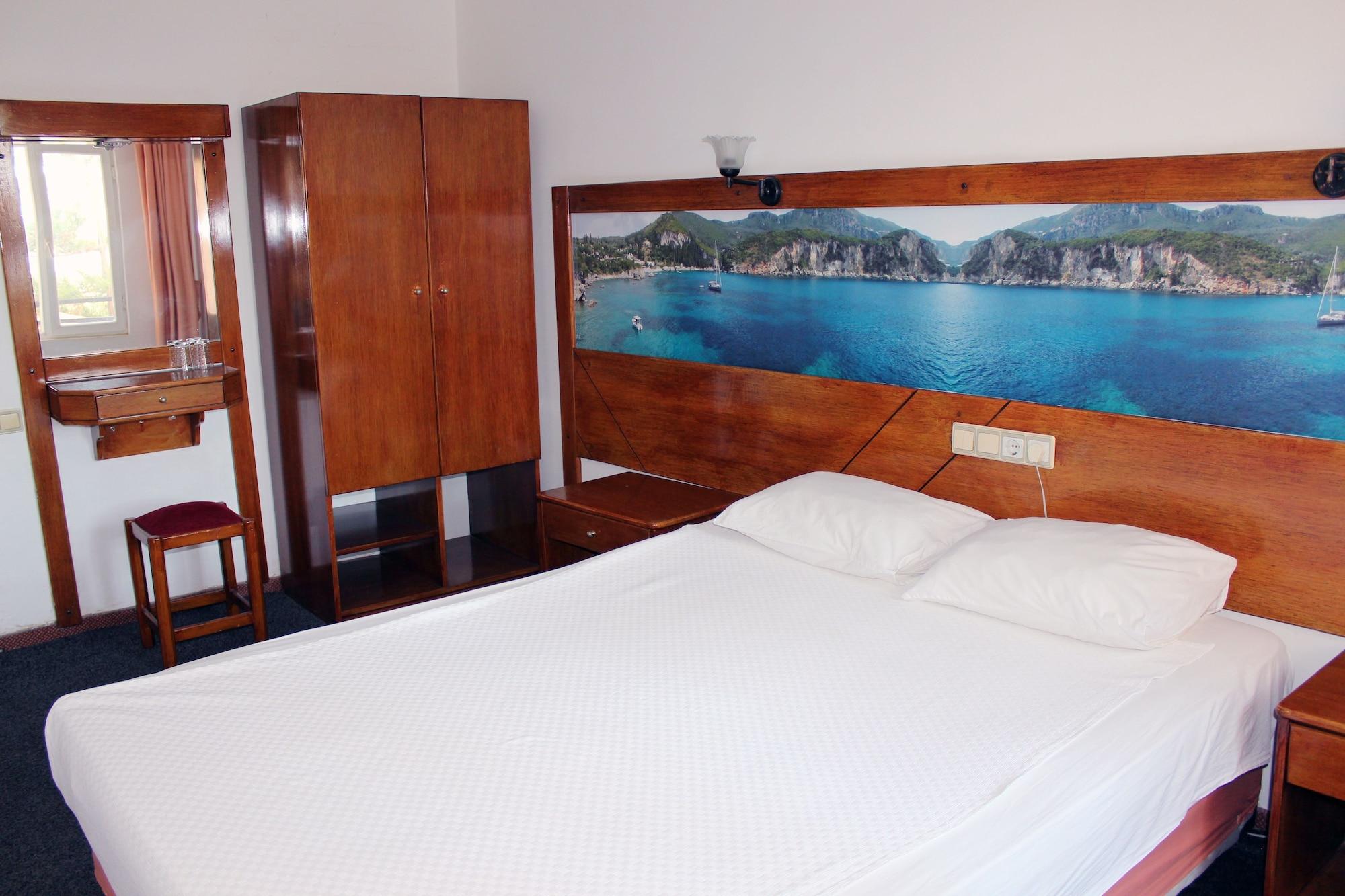 Semoris Hotel Side Luaran gambar