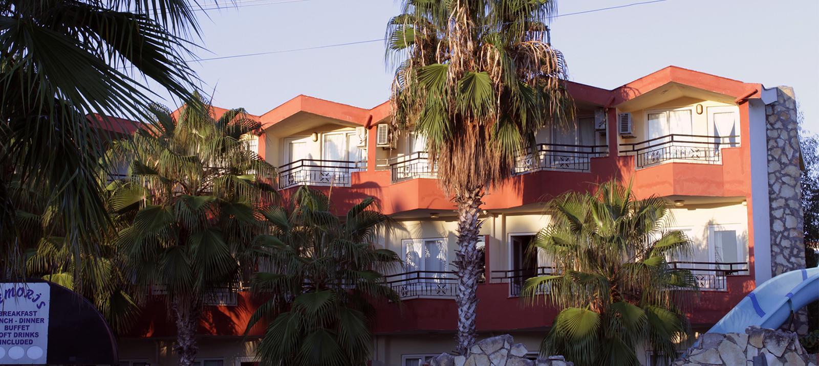 Semoris Hotel Side Luaran gambar