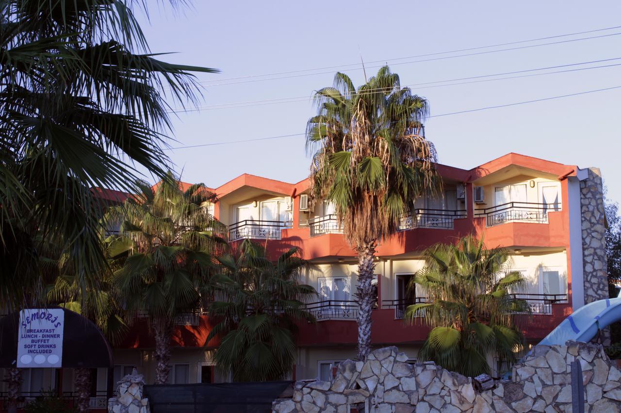 Semoris Hotel Side Luaran gambar