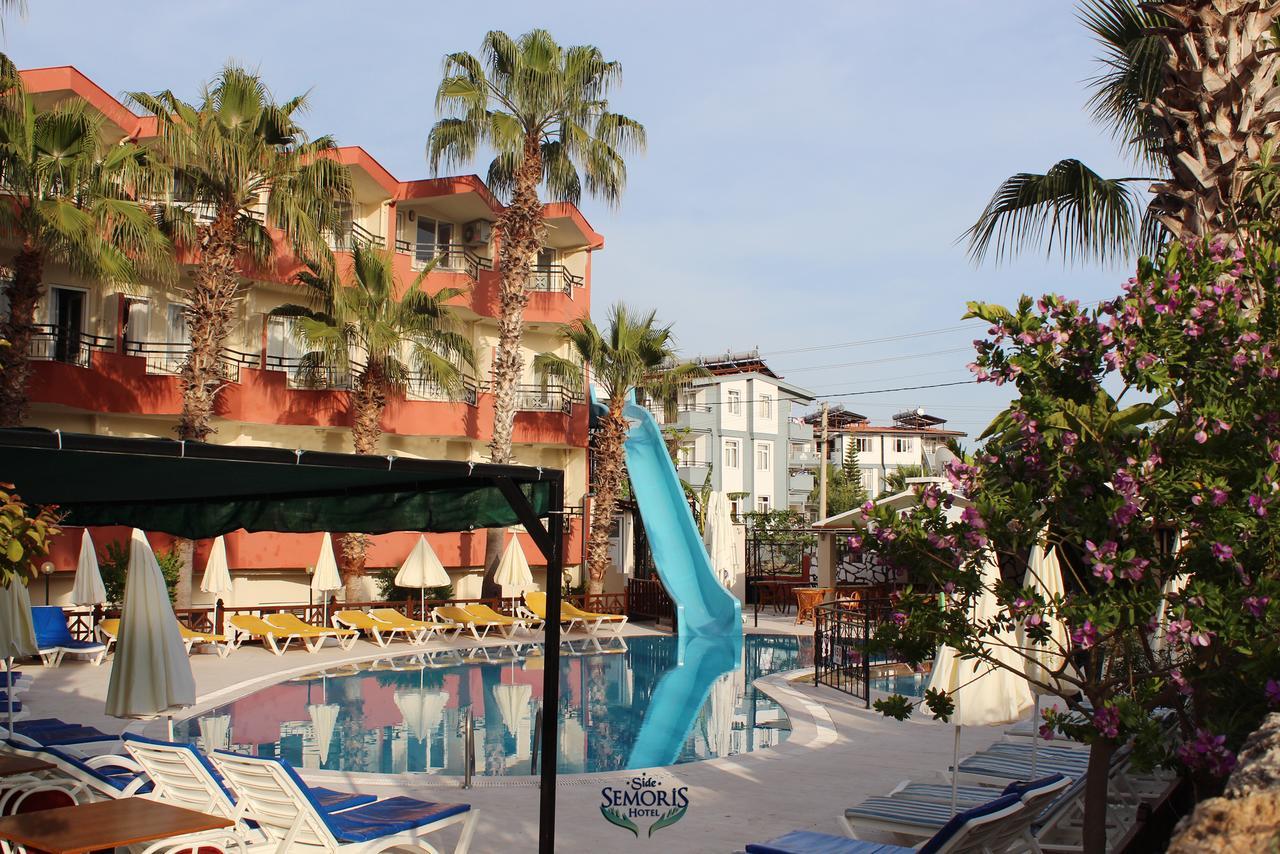 Semoris Hotel Side Luaran gambar